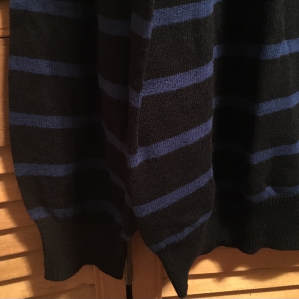 Basic Edition Navy & Light Blue Sweater - Picture 4 of 7